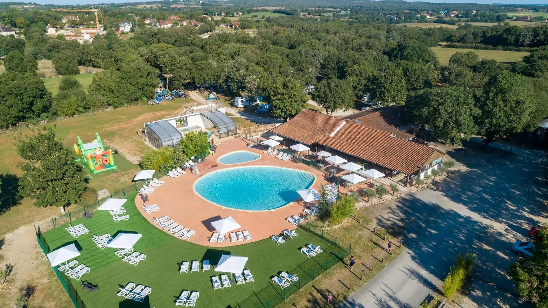 Camping Les Cigales Rocamadour location