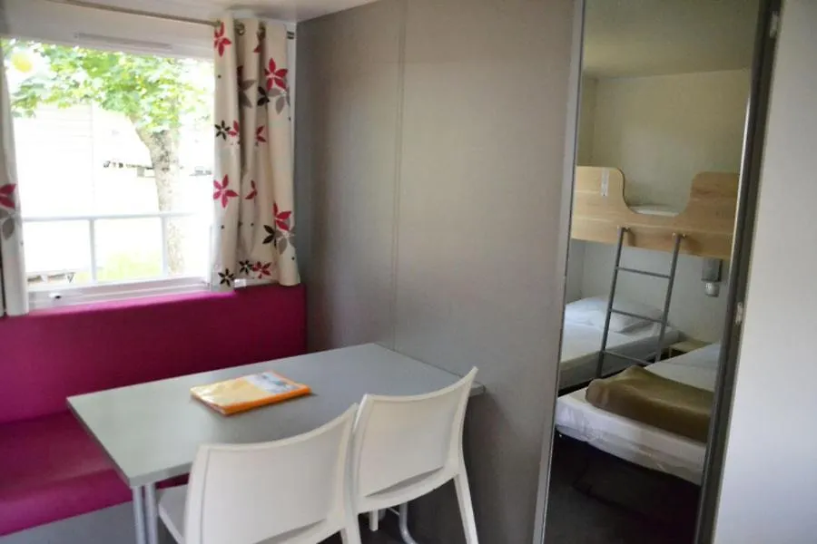 Camping Les Cigales Rocamadour Hotel Campsite